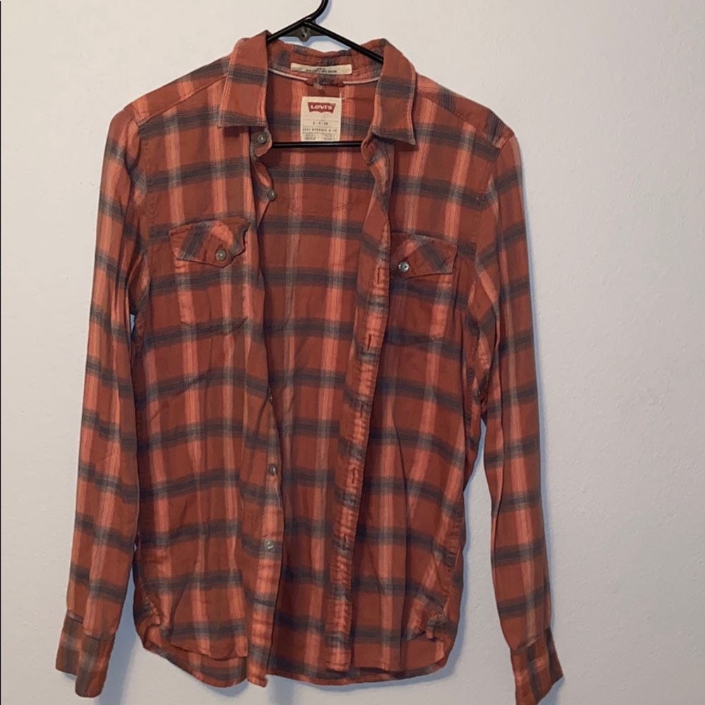Levi’s pink flannel